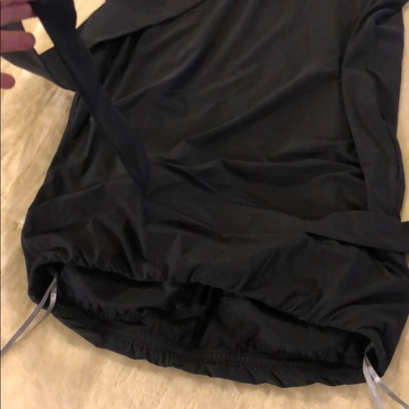 16 Athleta -BLACK- strapless, stretchy, belted NWOT - Picture 9 of 14
